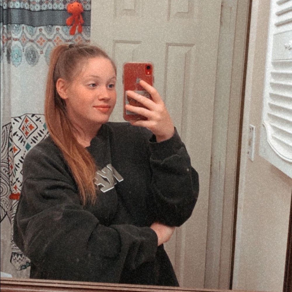 Meet your Posher, Madelyn
